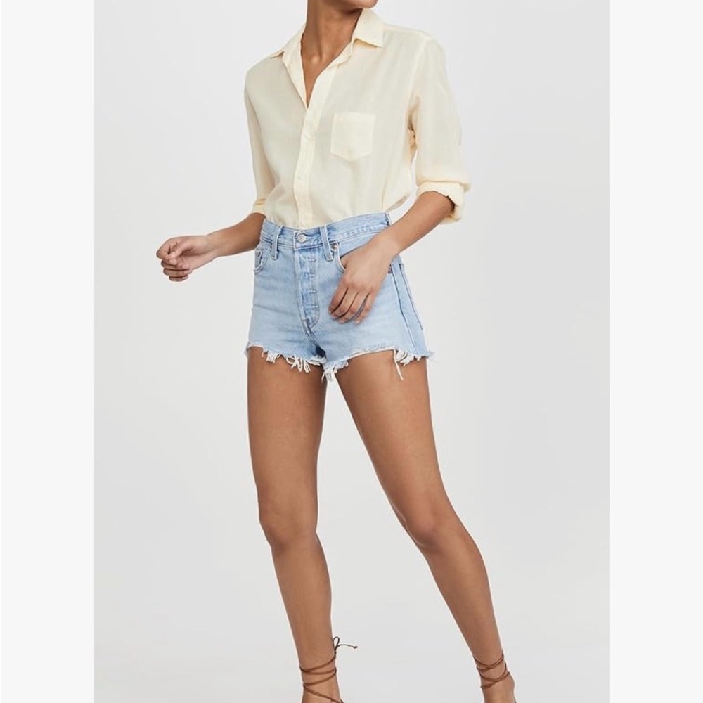 Levi’s 501 High Rise Denim Shorts Women’s W25 Distressed Raw Hem Jean Cutoffs